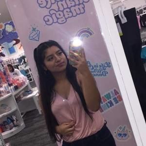 Meet your Posher, Ariana